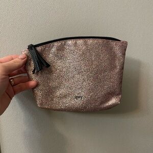 FREE WITH 5/$20 MAKEUP PURCHASE! Ipsy Sparkly Pink Pouch